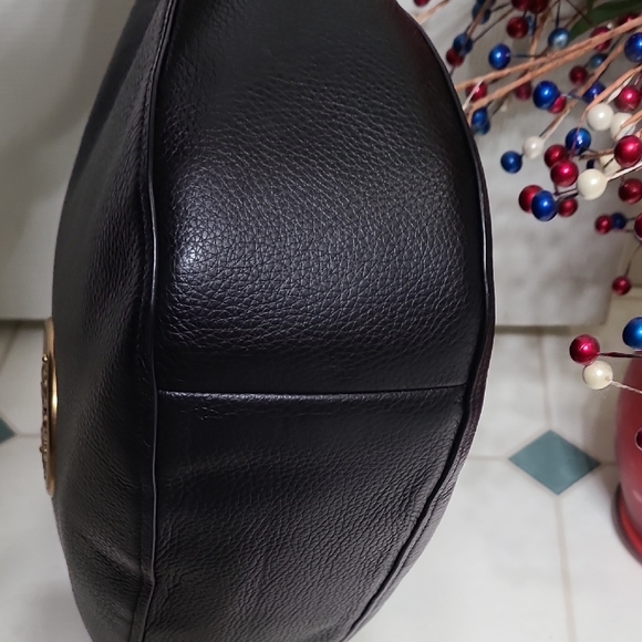 Coach Black Leather Shoulder Bag with Gold Accents - Picture 6 of 9